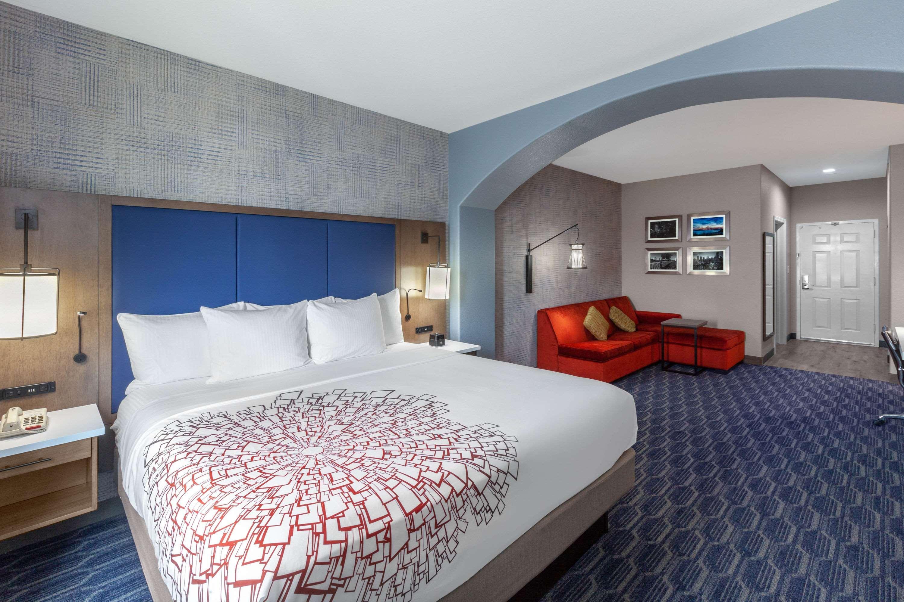 La Quinta By Wyndham Houston Channelview Cloverleaf المظهر الخارجي الصورة